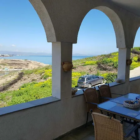 Blue. Two Storey House, 100 Meters From Sea Holiday home *